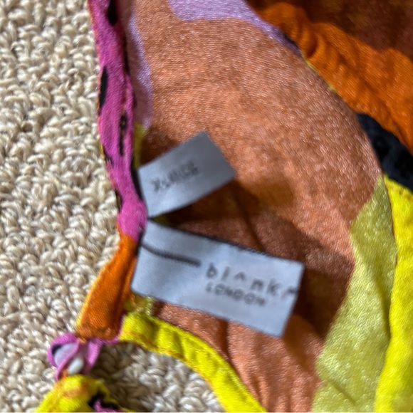 Beautiful and vibrant shirt from Anthropologie. Great for summer, fall & spring - Picture 3 of 3